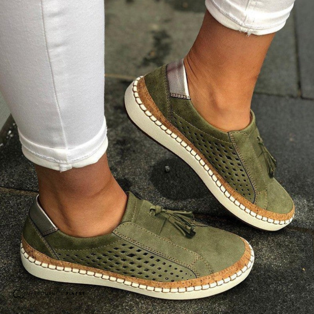Ariane | Loafer Damen Wildleder Slip-On Quaste Perforiert