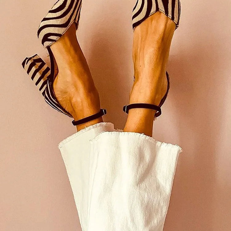 Ariane | Pumps Damen Spitze Zebraprint Knöchelriemen