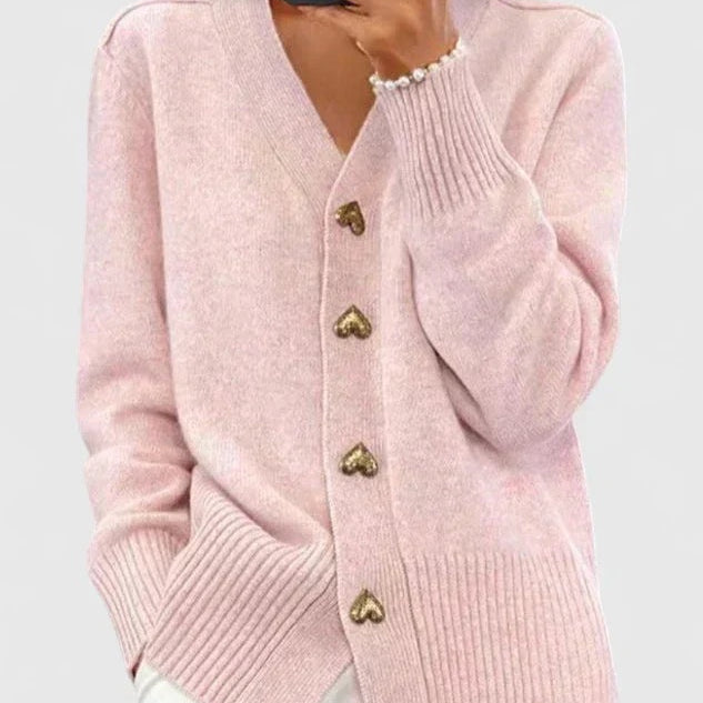 Beatrice | Strickjacke Damen V-Ausschnitt Herzknöpfe
