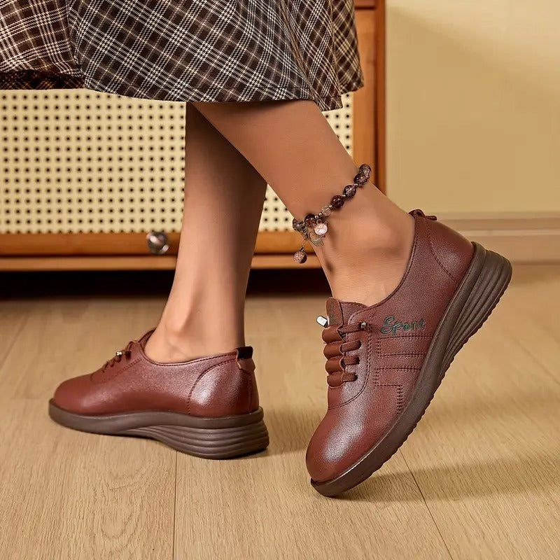 Boglárka | Slip-on Cipő Női Bőr Fűzős