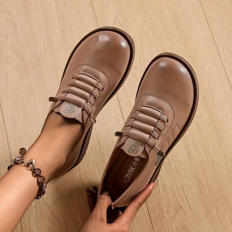Boglárka | Slip-on Cipő Női Bőr Fűzős