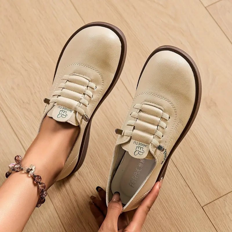 Boglárka | Slip-on Cipő Női Bőr Fűzős