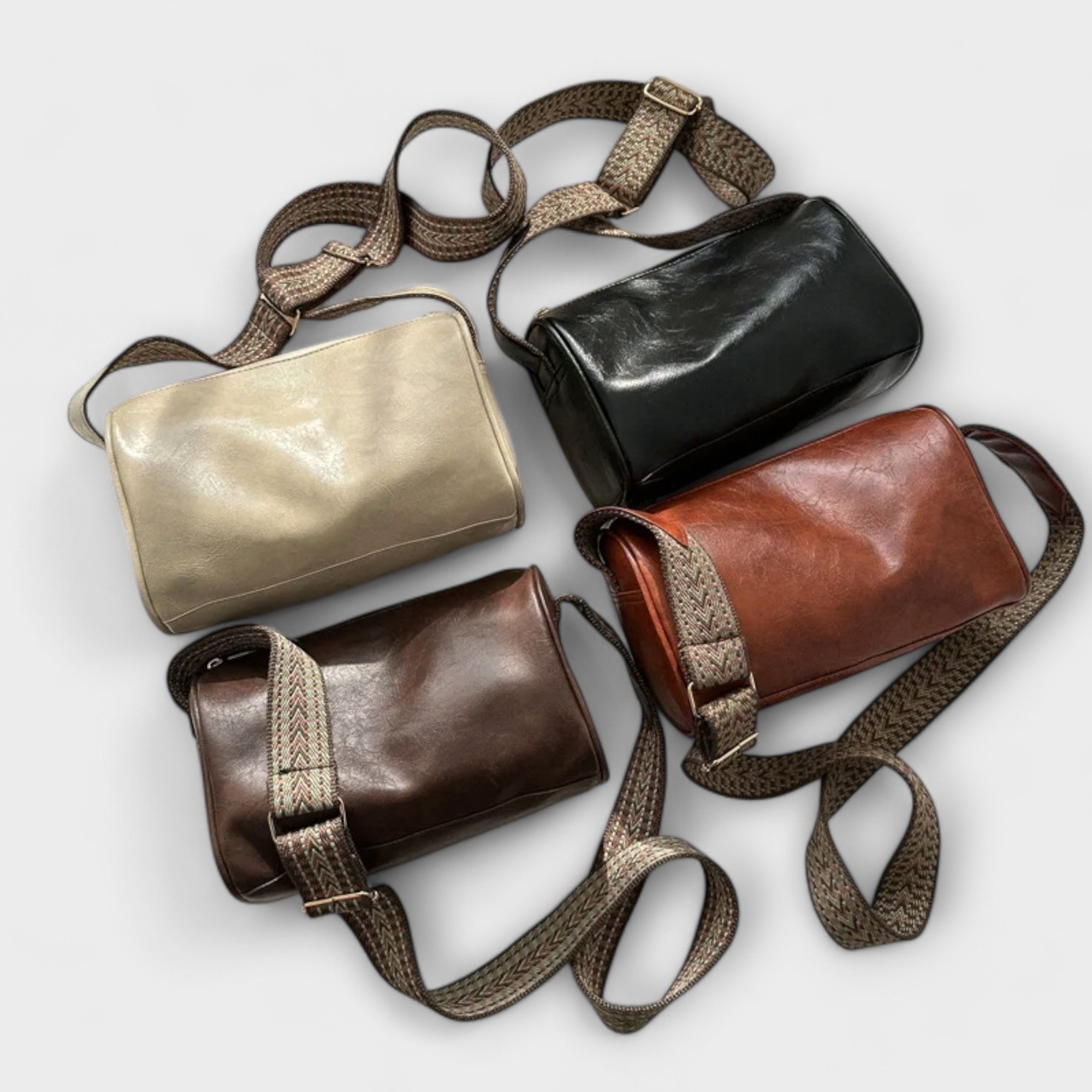 Dóra | Crossbody Táska Női Bőr Szőtt Pánttal