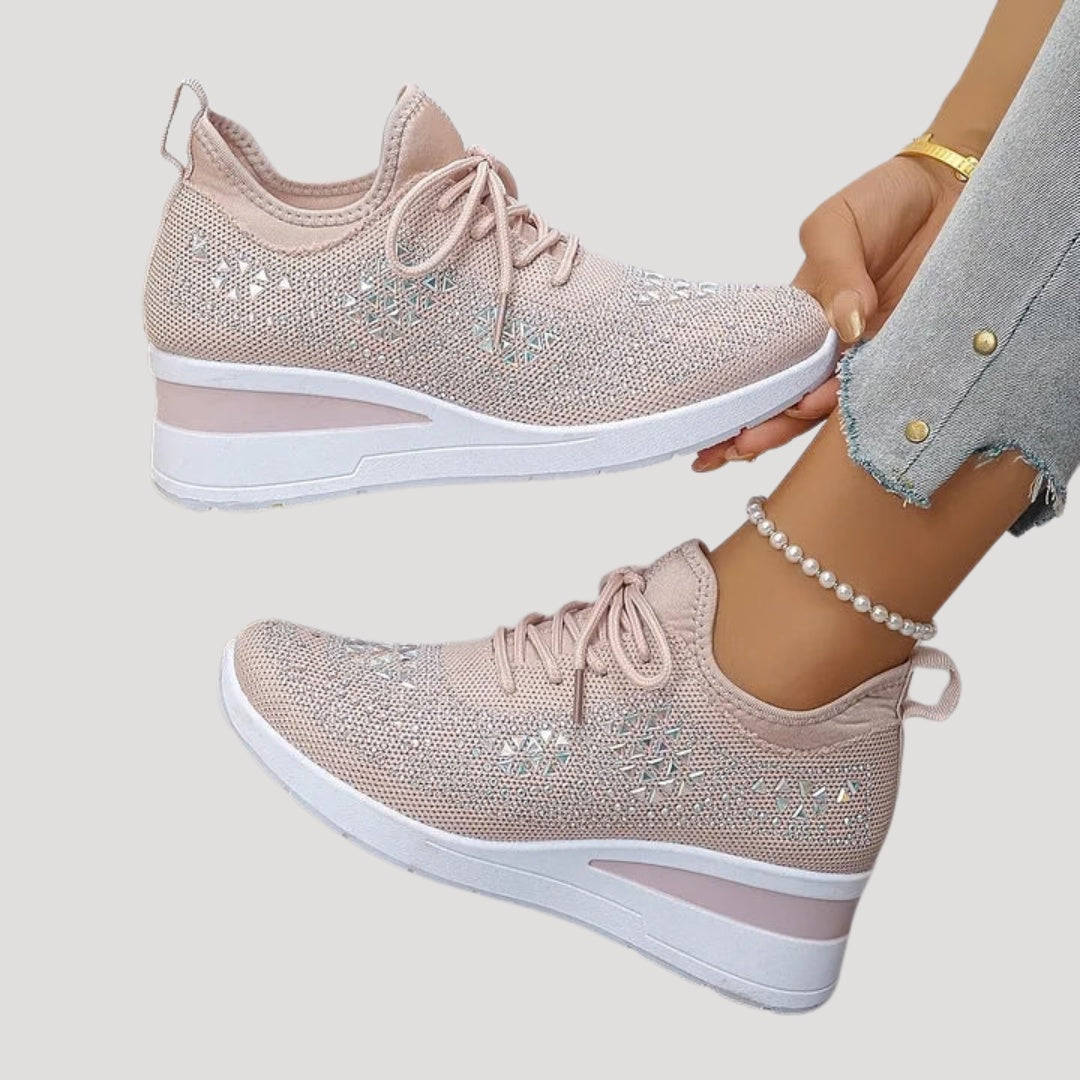 Dóra | Női Platform Sneaker Strasszos Sportcipő