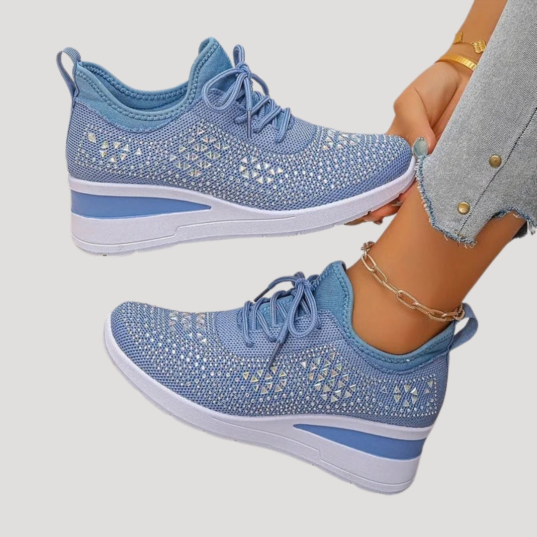 Dóra | Női Platform Sneaker Strasszos Sportcipő