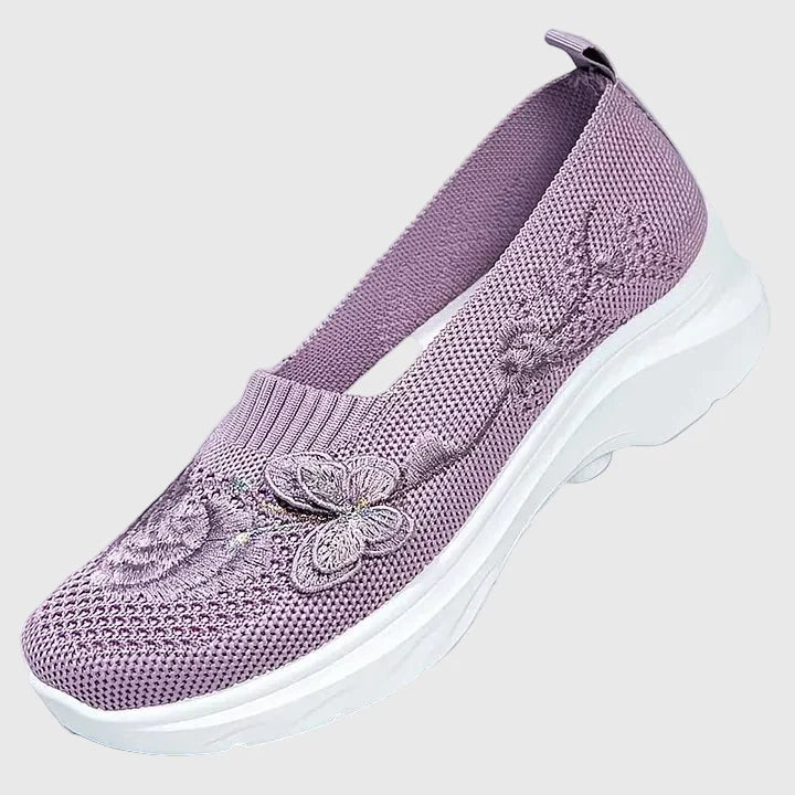 Eszter | Slip-On Sneaker Női Hímzett Pillangós