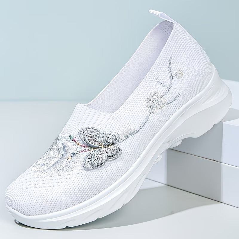 Fanni | Slip-On Cipő Hímzett Pillangós Női Kényelmes