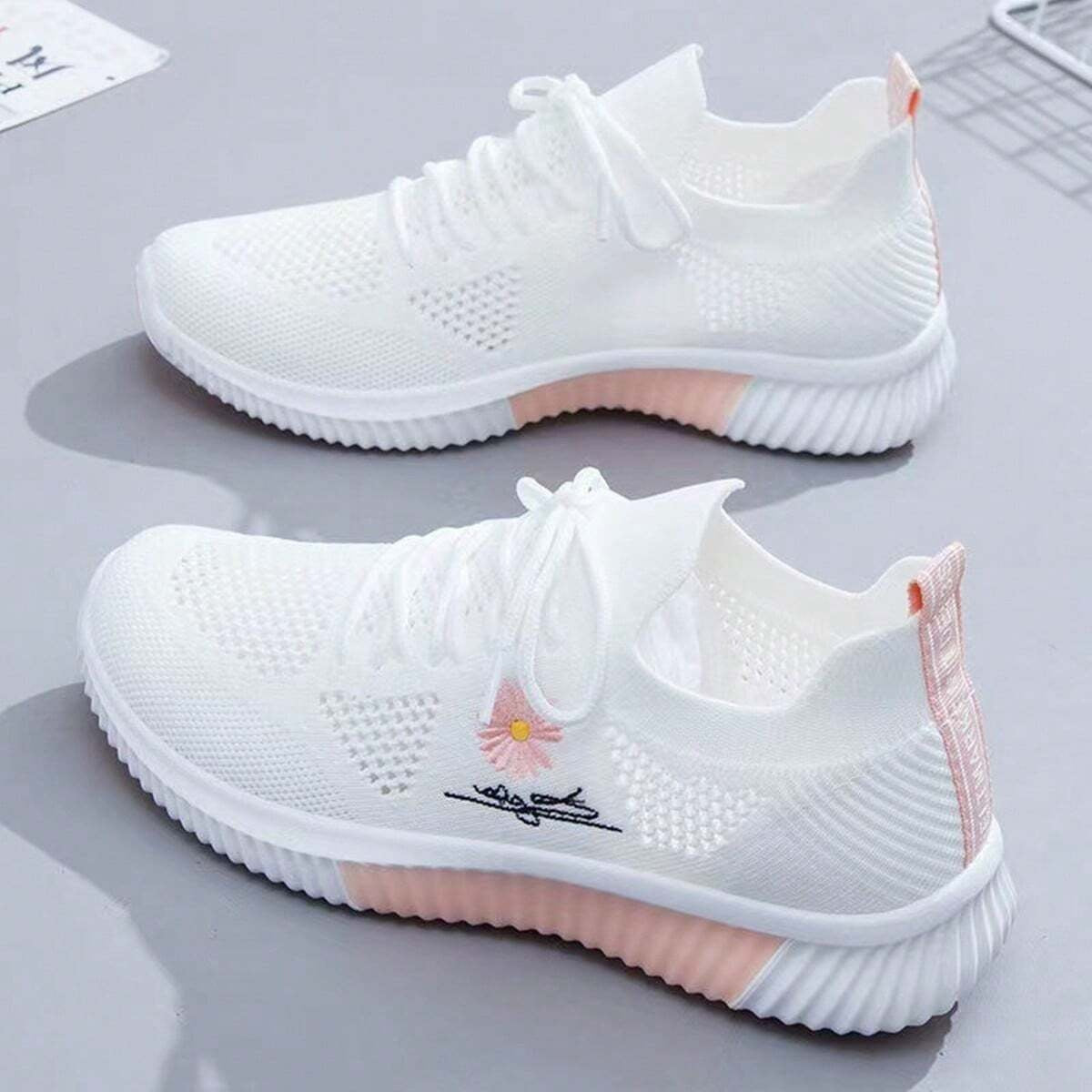 Josephine | Sneaker Damen Strick Blumenstickerei Schnürschuh Leicht