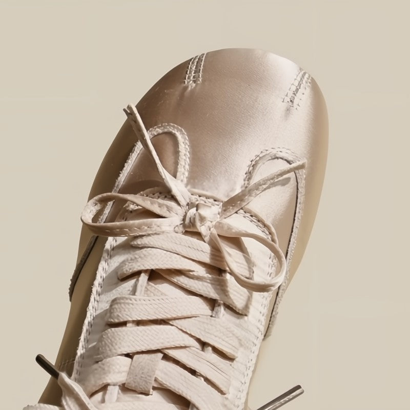 Judit | Sneaker Cipő Női Fűzős Selyem Felületű