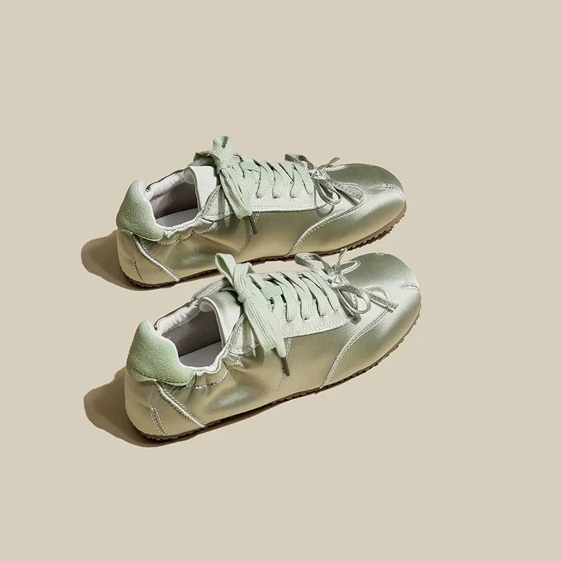 Judit | Sneaker Cipő Női Fűzős Selyem Felületű