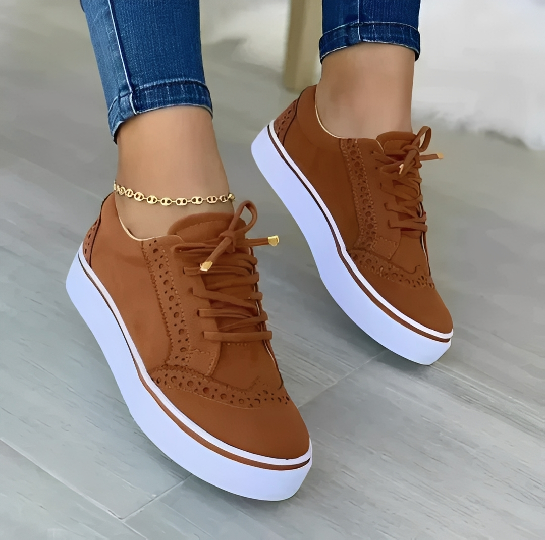 Katja | Derby Schuhe Damen Plateau Brogue-Details