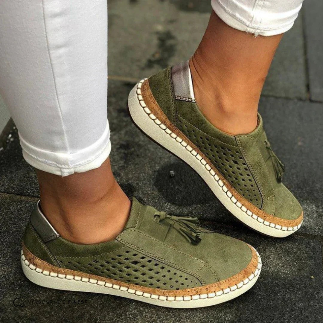 Kinga | Slip-On Sneaker Női Lyukacsos Ortopéd