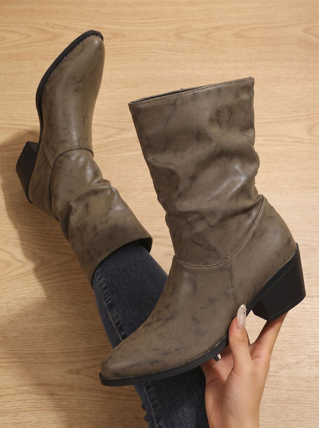 Leonie | Stiefeletten Damen Slouch Kunstleder Blockabsatz Spitze