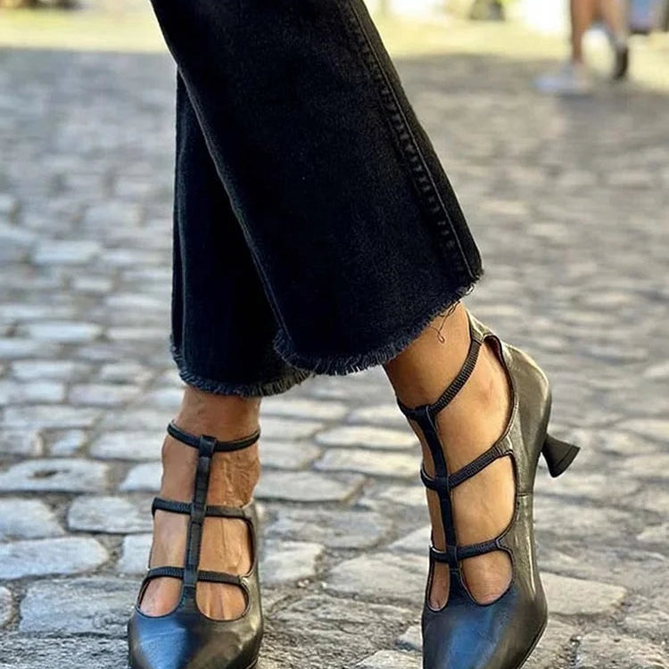 Luisa | Pumps Damen Spitze Mehrfachriemen Kitten Heel