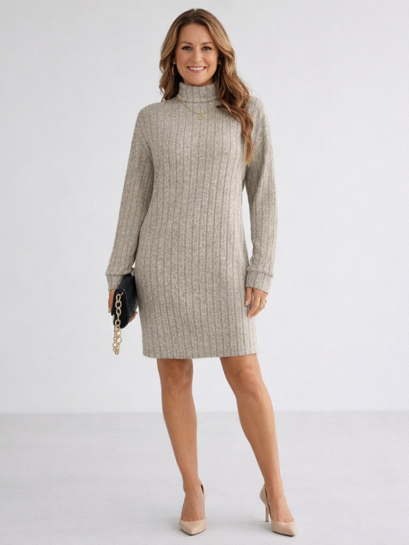 Magdalena | Strickkleid Damen Rollkragen Zopfmuster Langarm