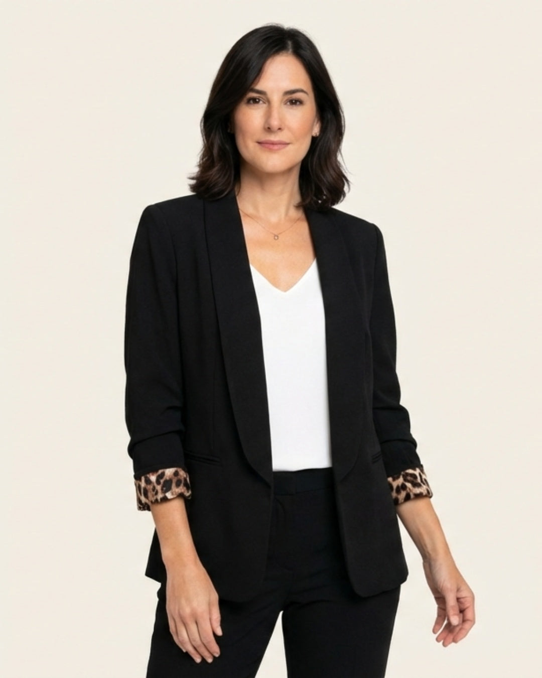 Melinda | Blézer Leopárdmintás Hajtókával Női Elegáns Zakó