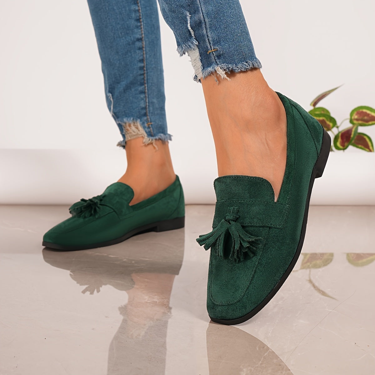 Nóra | Loafer Mokaszin Női Bojtos Velúr Lapos