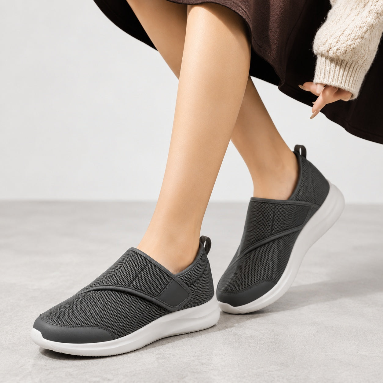 Salome | Walkingschuhe Damen Klettverschluss Atmungsaktiv Leicht