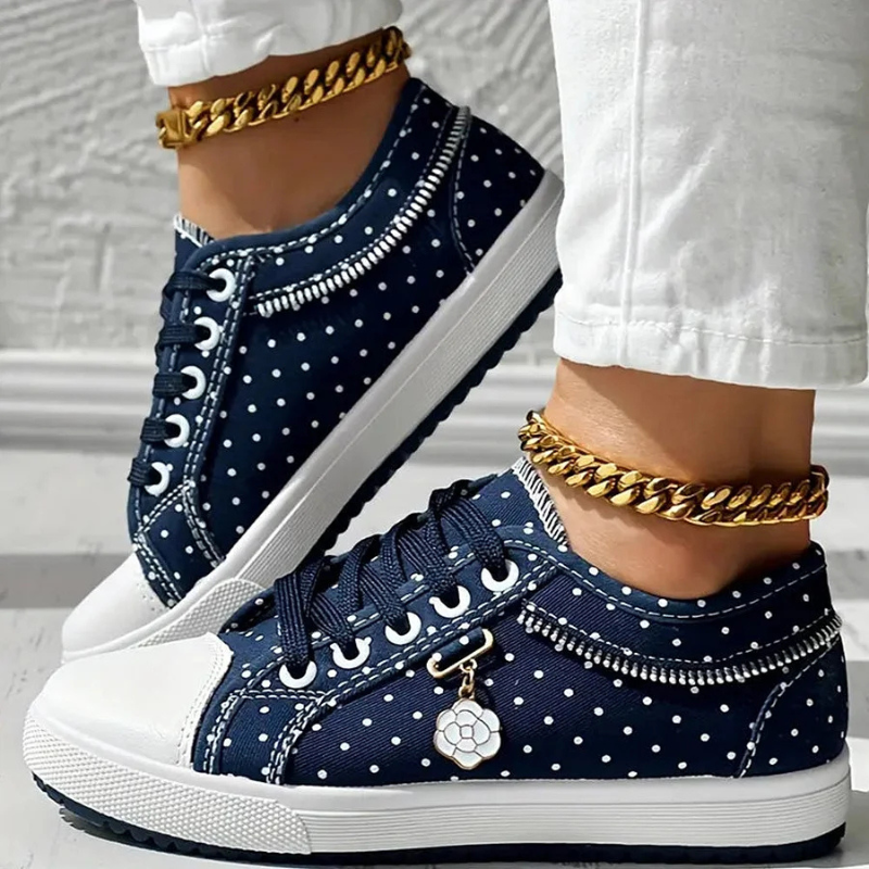 Sarolta | Denim Sneaker Női Fűzős Strassz Díszítéssel