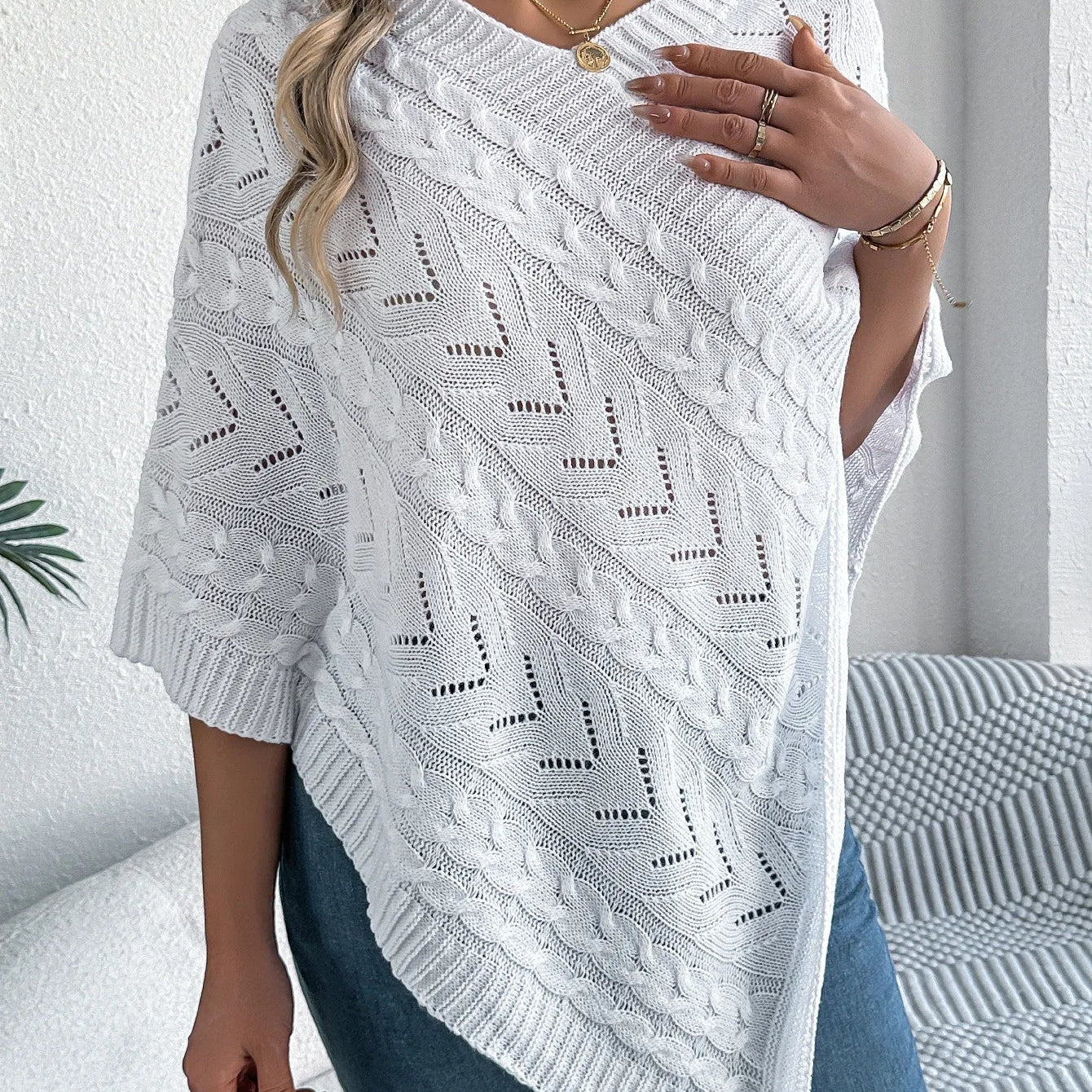Ursina | Poncho Strick Damen Zopfmuster Asymmetrisch